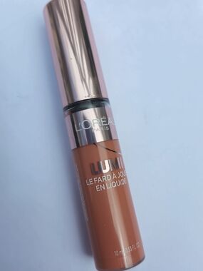 L'Oreal Lumi Le Liquid Blush -  610 Dewy Rich Coral